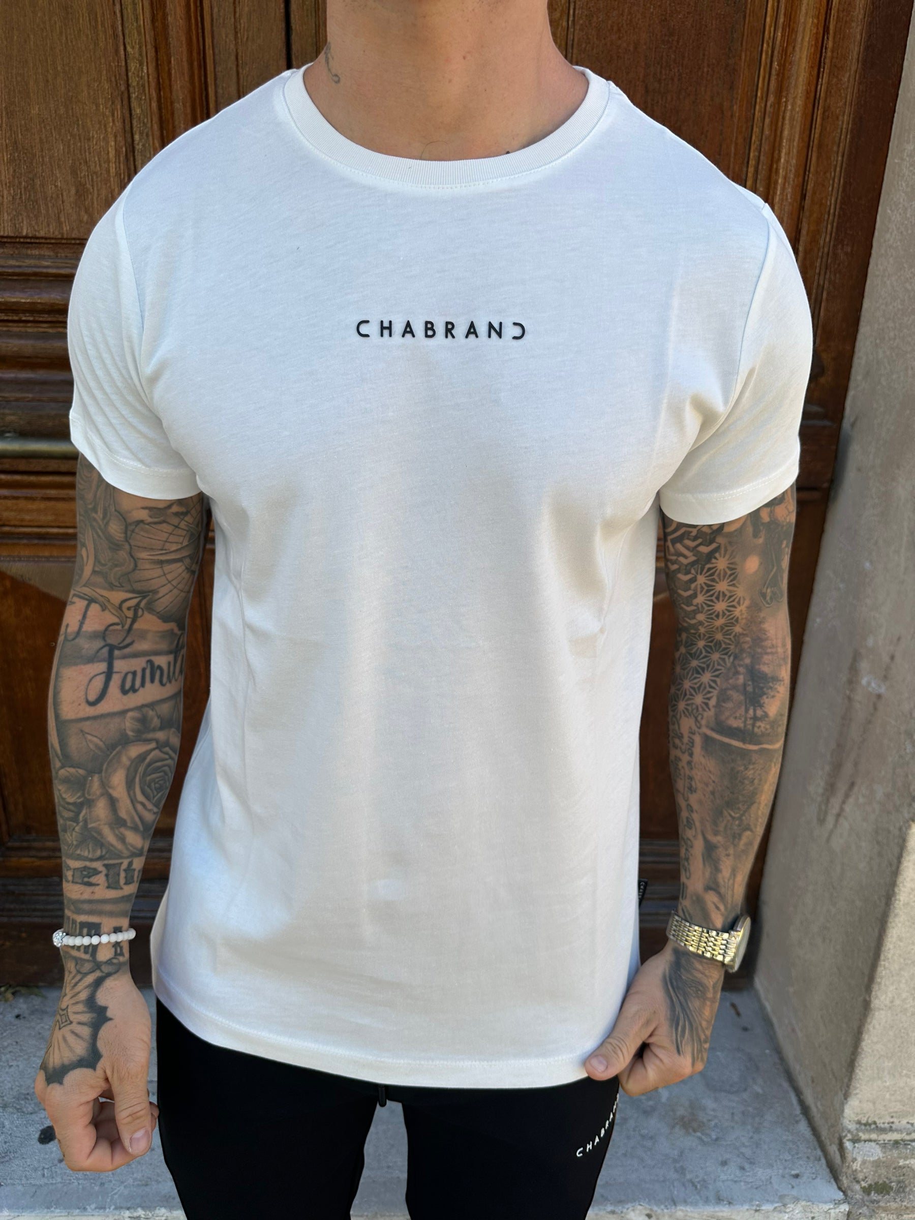 CHABRAND - White t-shirt with mini black sign