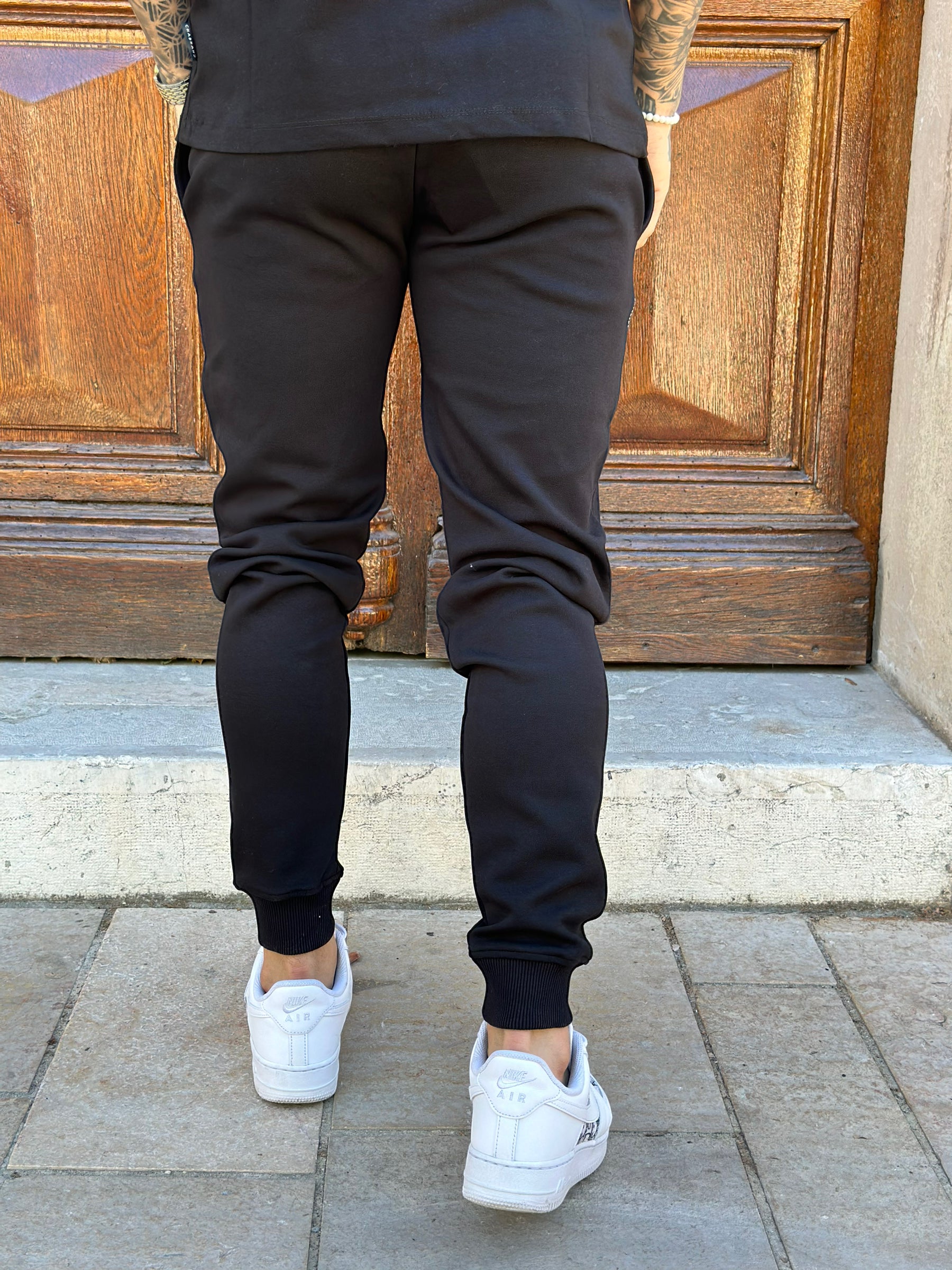 CHABRAND - Black jogging pants with small white sign