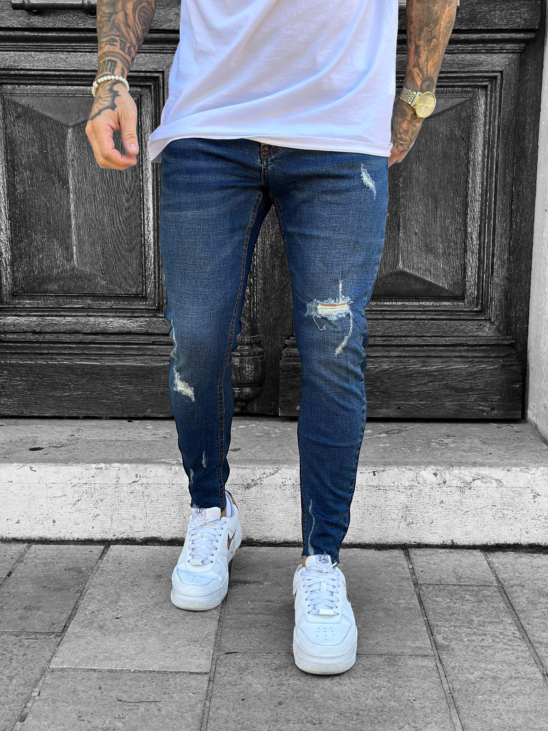Dark blue cropped skinny jeans