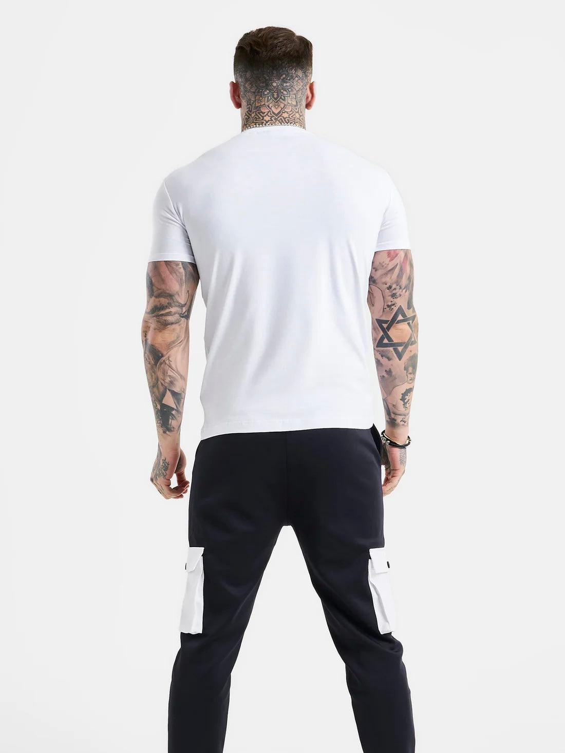 SikSilk - Essential Muscle fit white T-shirt