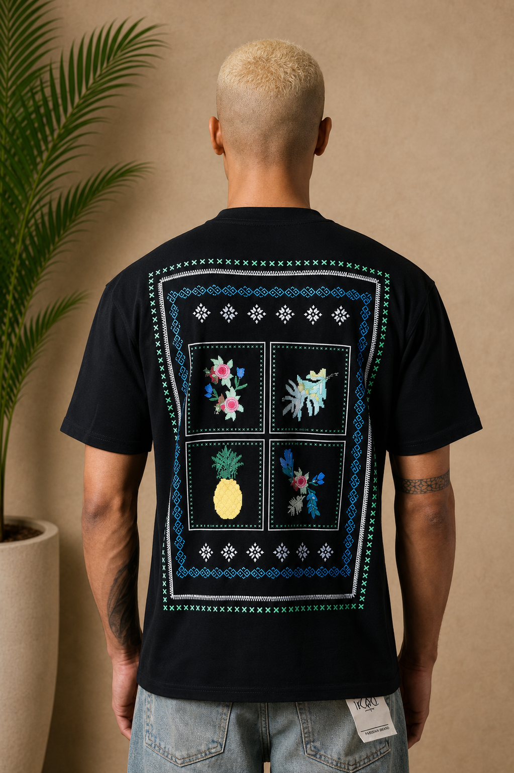 T-shirt motifs Ananas noir