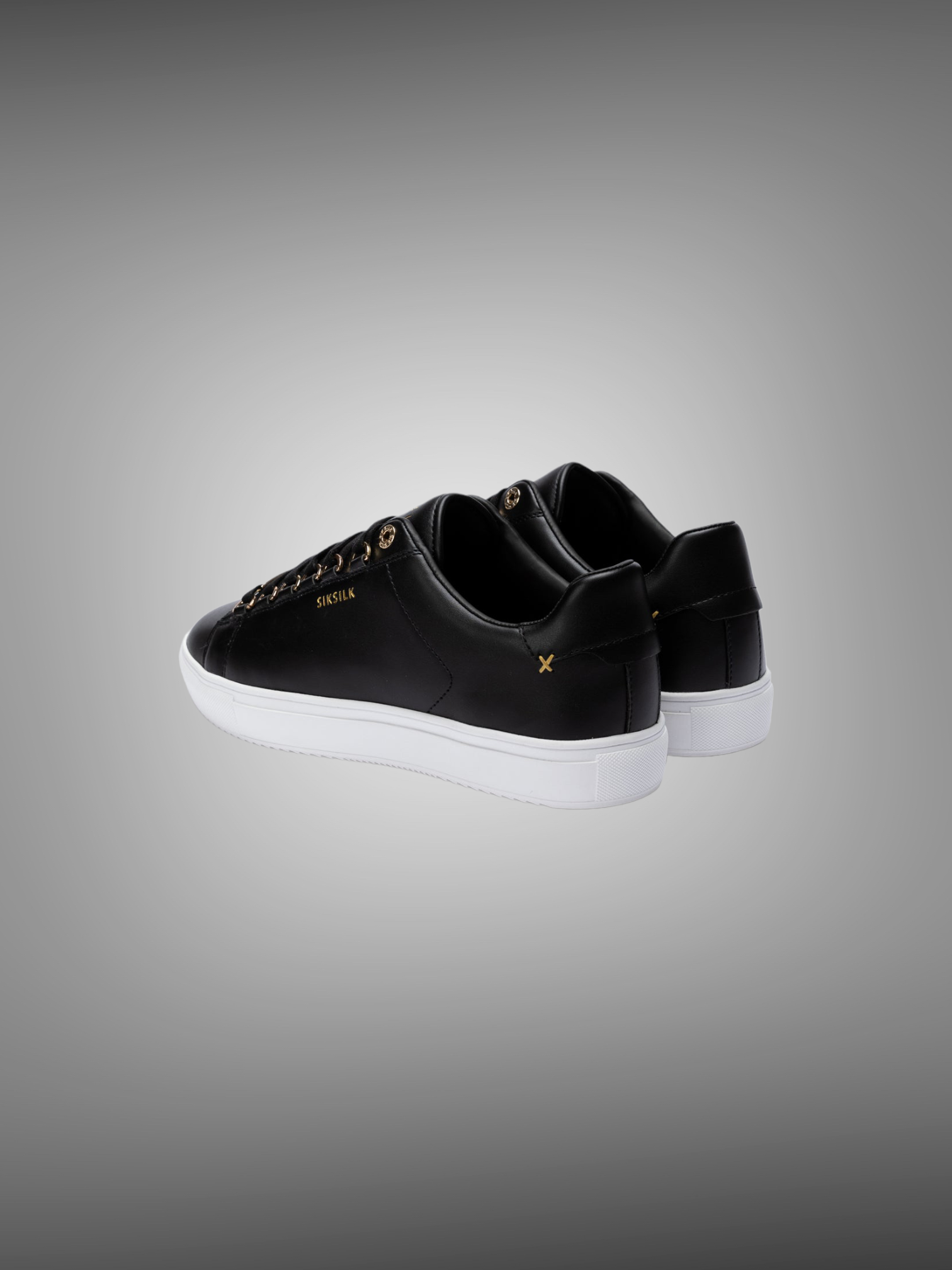 SikSilk - Black Classic Trainer With Metal D-Rings - Stayin