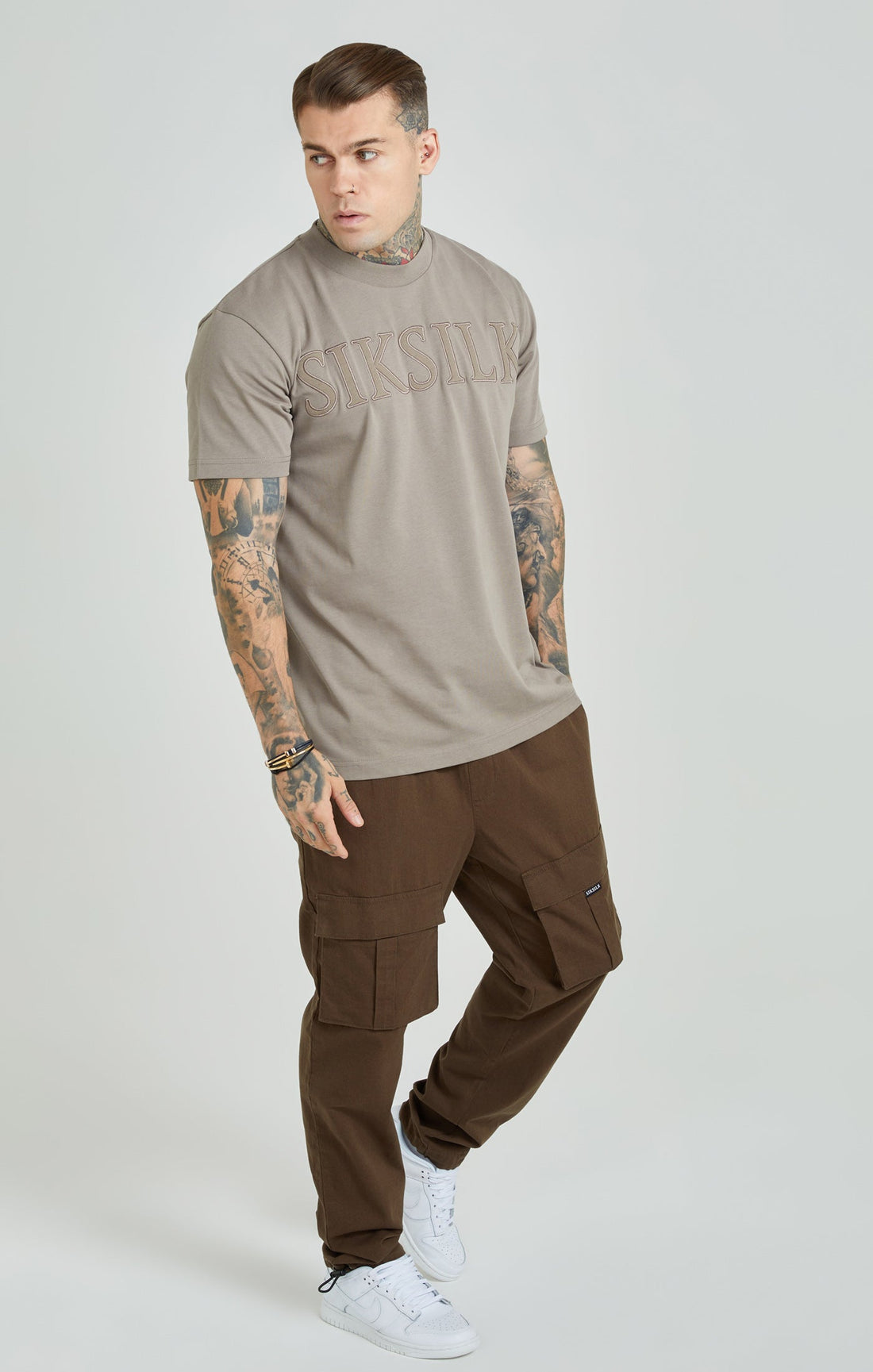 SikSilk - Brown Applique Logo Oversized Fit T-Shirt - Stayin